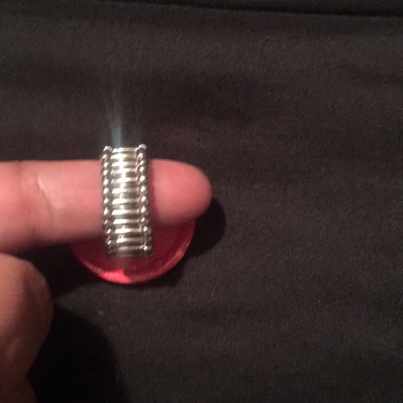 Beautiful ring - Picture 8 of 8